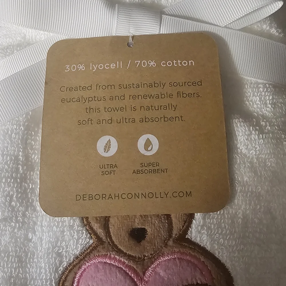 Deborah Connolly Designs Teddy Bear Heart Embroidered Set of 2 Hand Towels